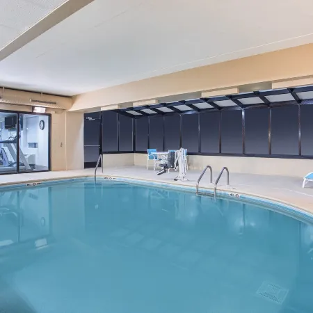 Holiday Inn Express & Suites ALCOA (KNOXVILLE AIRPORT) by IHG