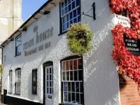 Swan House Hotels in Beccles