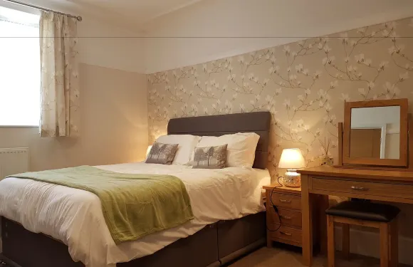 特羅加斯之屋住宿加早餐旅館