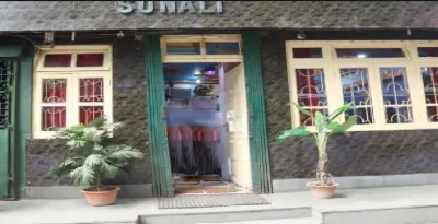 Sonali Inn