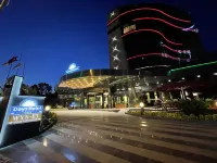 Days Hotel by Wyndham Istanbul Maltepe Hotels near Istanbul Sehir University