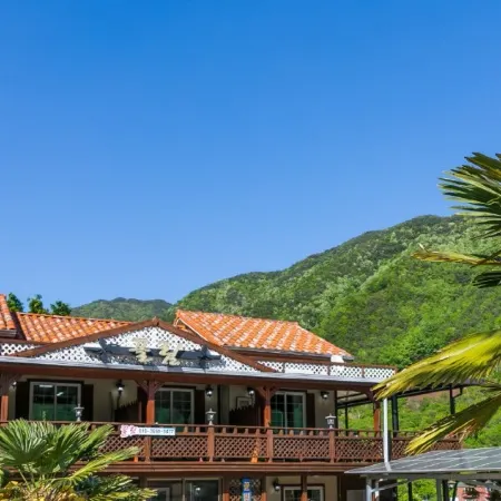 Gurye Jirisan Keulim Pension