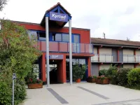 Kyriad Toulouse Sud - Roques Các khách sạn ở Muret