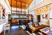 Texican Court, by Valencia Hotel Collection - bar