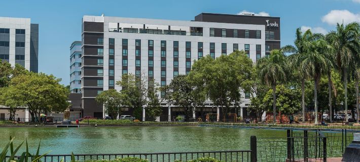 Seda Capitol Central Bacolod Các khách sạn ở Bacolod
