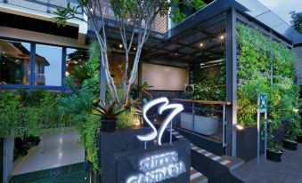 S7 Suites Gandaria