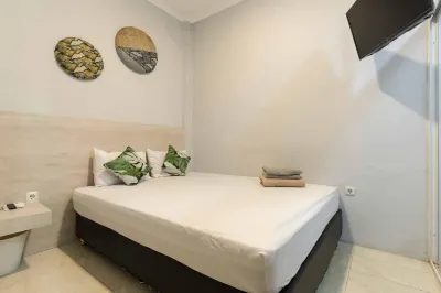 Elite Residence Near Uin University Hotels near Water gate dam situ gintung