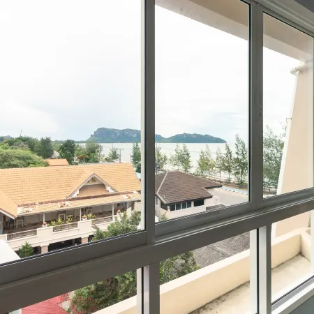 Golden Beach Boutique Resort