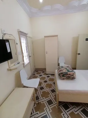 Zam Zam Hotel & Guest House Mirpurkhas