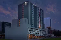 Homewood Suites by Hilton Austin Downtown - Rooftop Pools