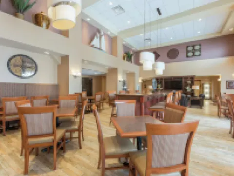 Hampton Inn & Suites by Hilton Moncton Hotels in Moncton