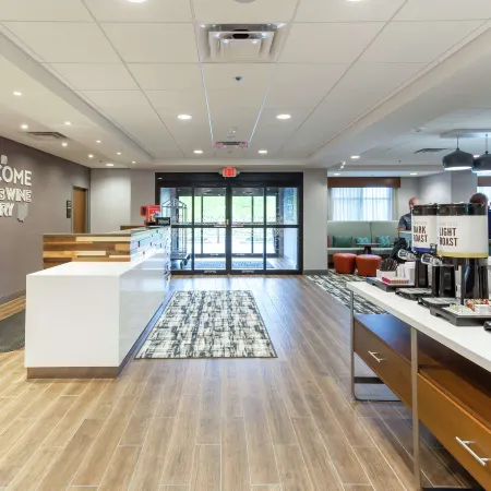 Hampton Inn Madison
