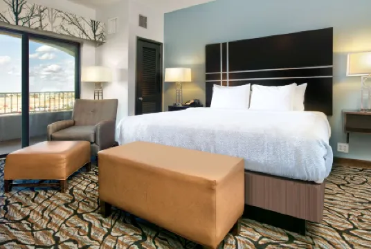 La Quinta Inn & Suites by Wyndham Lubbock Southwest