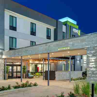 Home2 Suites by Hilton Burleson Hotel Exterior