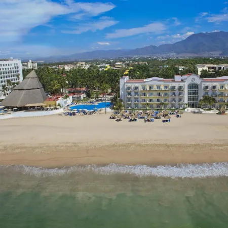 Krystal Vallarta