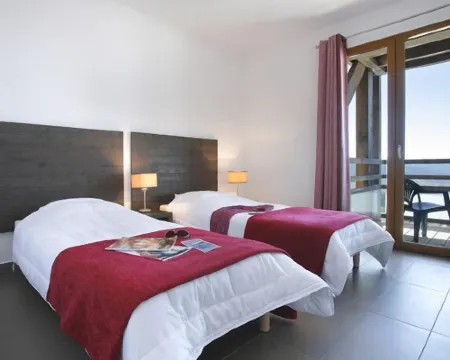 Lagrange Vacances le Pic de l'Ours Hotels in Font-Romeu