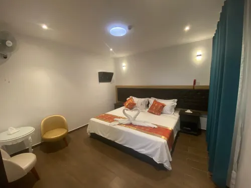 Manantial Hostal No.004