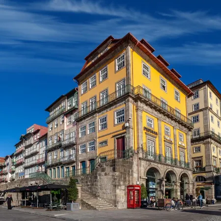Pestana Vintage Porto Hotel & World Heritage Site Отели рядом с достопримечательностью «Рибейра»