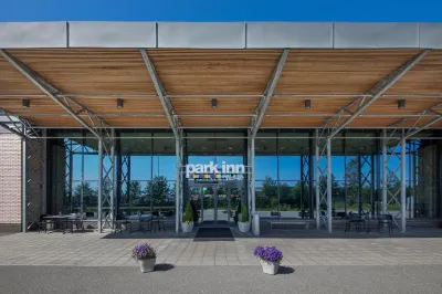 Park Inn by Radisson Oslo Airport Hotel West Hotels in Gardermoen