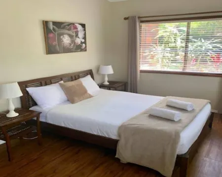 Montville Holiday Apartments Hotels in Montville