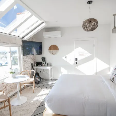 Venice V Hotel
