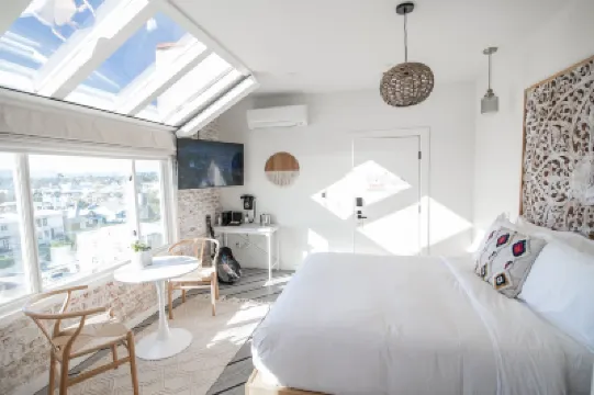 Venice V Hotel Hotels near Abbot Kinney Blvd