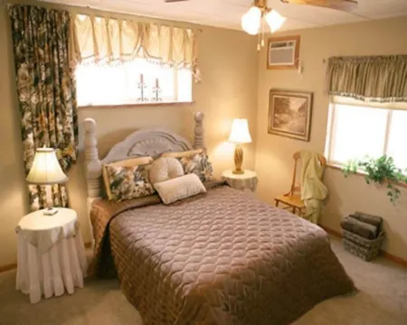 Sawin' Logs Inn Hotels in Devils Tower