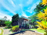 The Jhon's Cianjur Aquatic Resort Hotel dekat Alfamart Gandaria