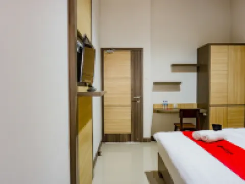 RedDoorz Near Jogja City Mall 4 Hotels in Mlati
