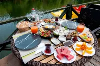 Agva Gizemli Nehir Hotel - บริการรถรับส่ง