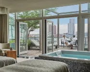 Four Seasons Hotel Baltimore - Romantic