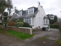Oasis House