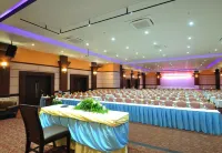 The Flora May Resort