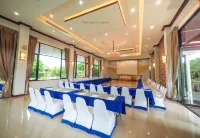 The Canal Garden Resort Hotel a Tha Yang