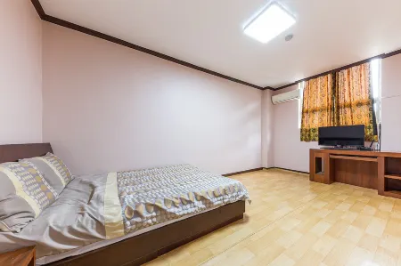 Boeun Green Park Hotel Отели в г. Поын