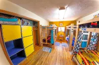 The Wanderlust Hostel - Bintang 2