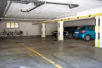 ホテル ポロ - 駐車場