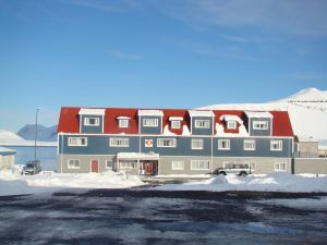 冰島西斯奈山半島基爾克朱菲爾飯店