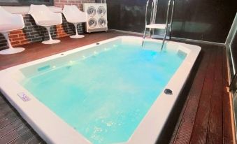 Hongcheon Private Pension Mason Spa & Bulgama