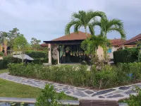 Siri Thai Lodges Hotels in Hin Lek Fai