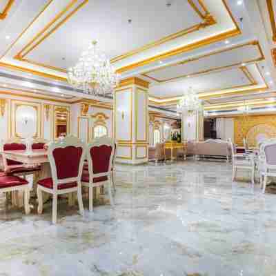 Evora Lawrence Road Dining/Meeting Rooms