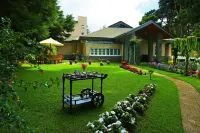 The Firs Hotels near Ala kola mada lake - Udamadura