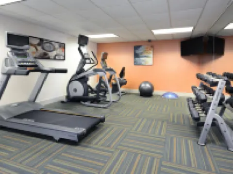 Holiday Inn Express LYNCHBURG by IHG リンチバーグのホテル