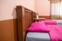 Donkaew Resort Hotels in Sung Men