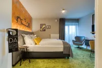 Vienna House Easy by Wyndham Ingolstadt Hotels in Oberstimm