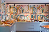Zeus Essence Bucharest, Trademark Collection by Wyndham - Breakfast