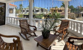 Hotel Juliana - Housity