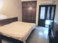 Captivating 2-Bed Apartment in New Delhi Отели в г. Читтаранян