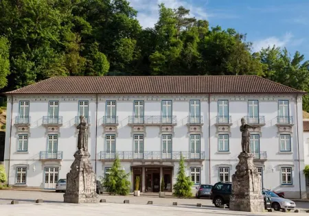 Hotel do Templo Отели рядом с достопримечательностью «Бон-Жезуш-ду-Монте»