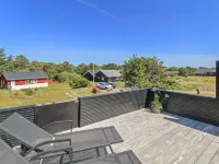 "Manni" - 800m from the Sea